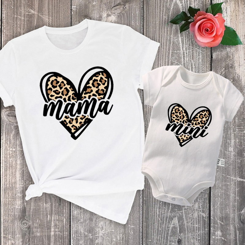 Mama Mimi Luipaard Hartprint F - Plant Parent T Shirt recensie en prijs